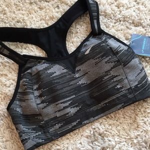 NWT- Brooks Rebound Racer Running Bra